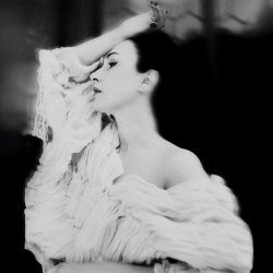 Исполнитель: Крихітка