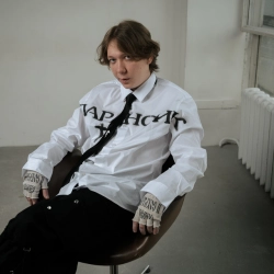 НАВЕРНОЕ ПОЭТ