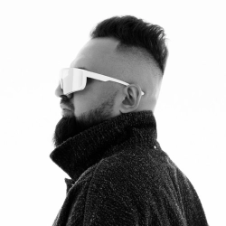 Исполнитель: Shnaps