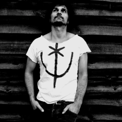 Исполнитель: Ульмо Три