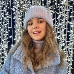 Анастасія Бєлібова - Новорічна