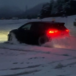 LaGallardo - Acelera